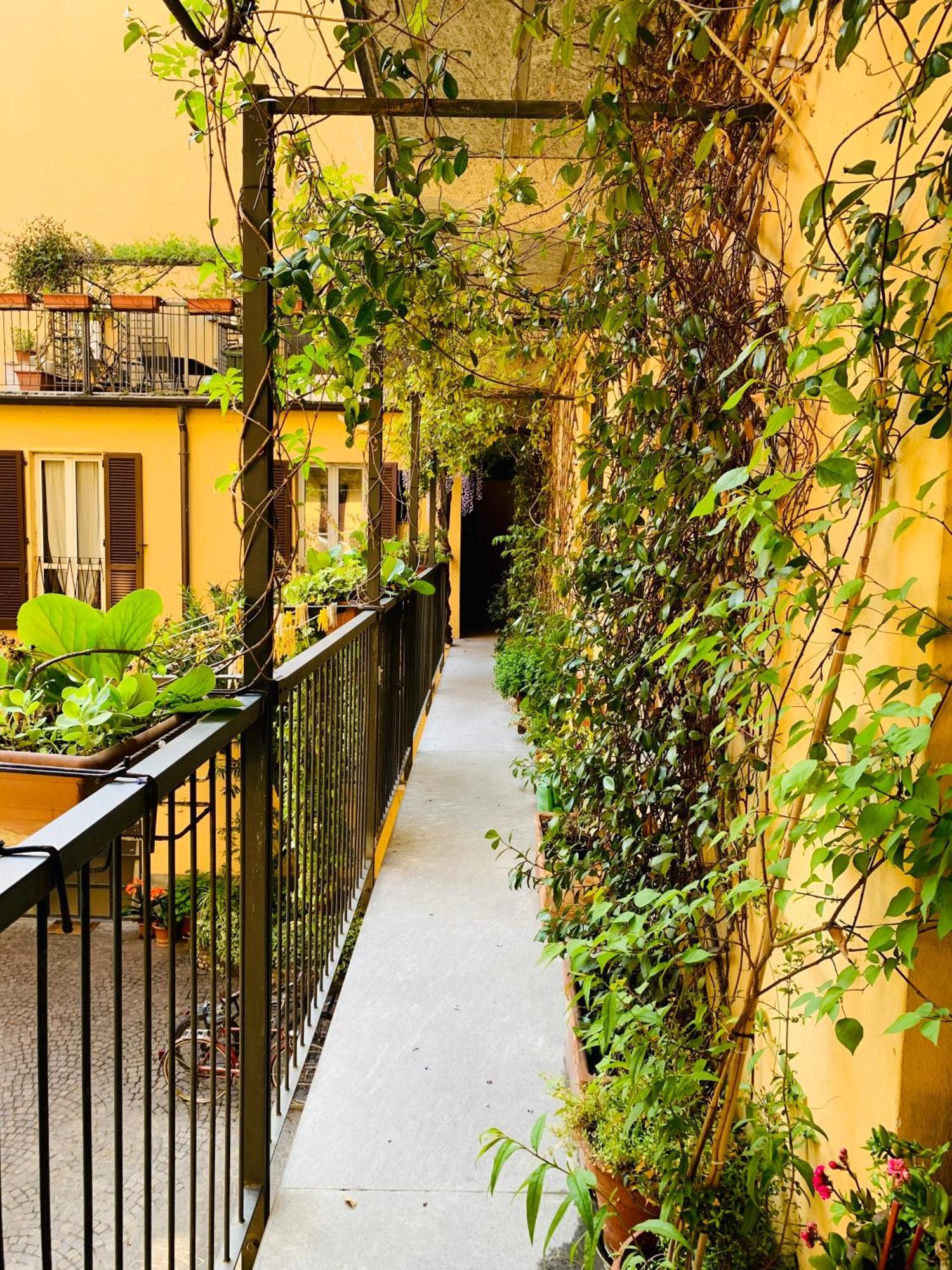 Cozy Studio Navigli Milano Esterno foto